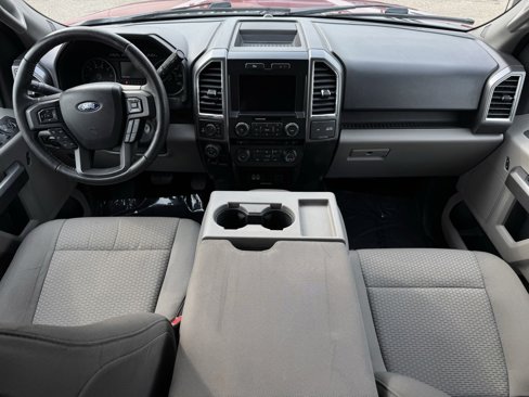 Used 2016 Ford F150 XLT w/ Equipment Group 302A Luxury image 7