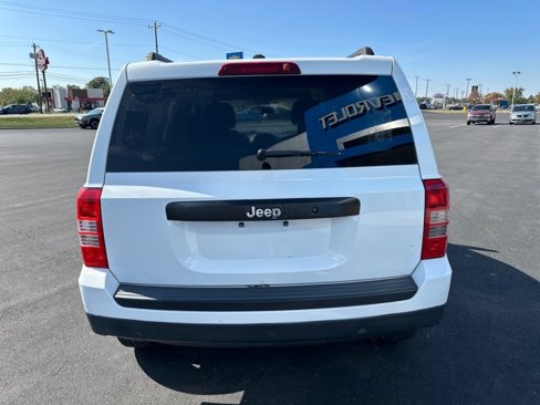 Used 2016 Jeep Patriot Sport image 6