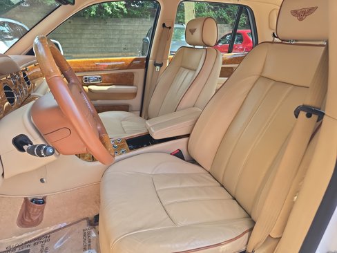 Used 2005 Bentley Arnage R image 14