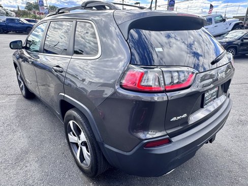 Certified 2022 Jeep Cherokee Limited w/ Mopar Interior Package image 5