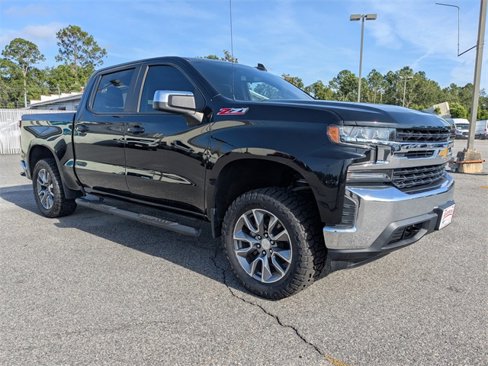 Used 2022 Chevrolet Silverado 1500 LT image 2