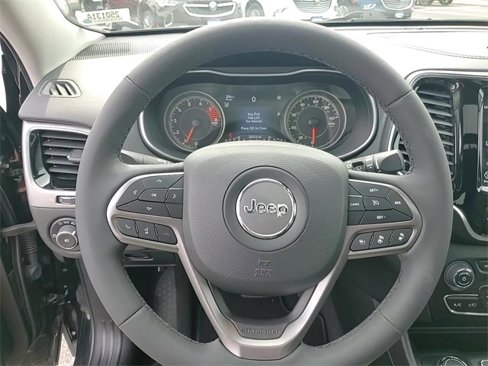 Used 2022 Jeep Cherokee Limited image 14