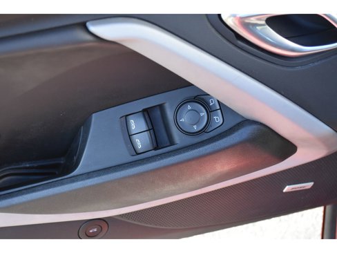 Used 2019 Chevrolet Camaro LT w/ Technology Package image 16