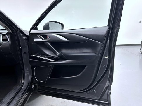 Used 2021 MAZDA CX-9 Touring w/ Touring Premium Package image 16