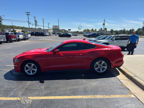 Used 2020 Ford Mustang Coupe image 8