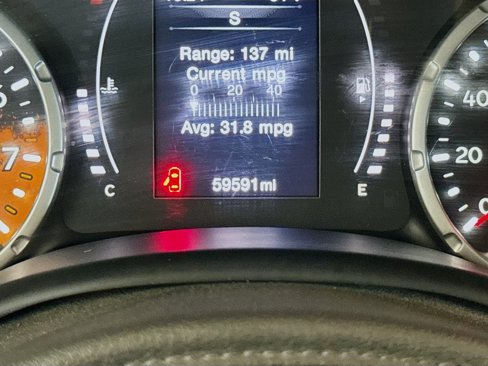 Used 2015 Jeep Renegade Latitude image 8