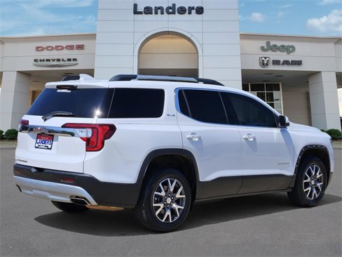 Used 2021 GMC Acadia SLE w/ Driver Convenience Package image 4