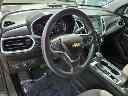 Used 2018 Chevrolet Equinox LT image 27