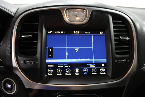Used 2019 Chrysler 300 Limited image 15