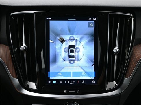 Used 2024 Volvo S60 B5 Plus image 20