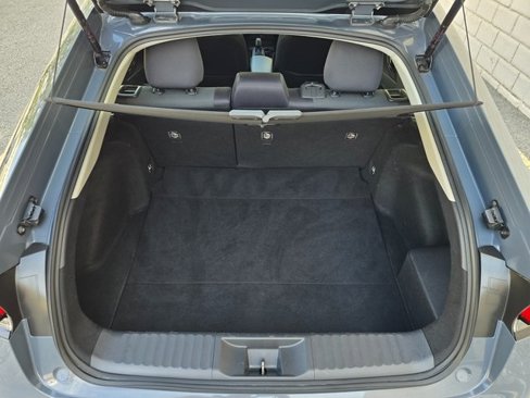 Used 2023 Toyota Prius LE image 46