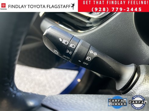 Used 2022 Toyota C-HR Limited image 28