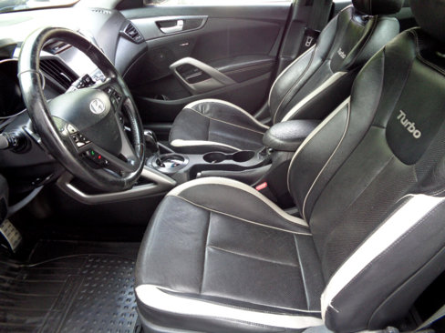 Used 2013 Hyundai Veloster Turbo image 23