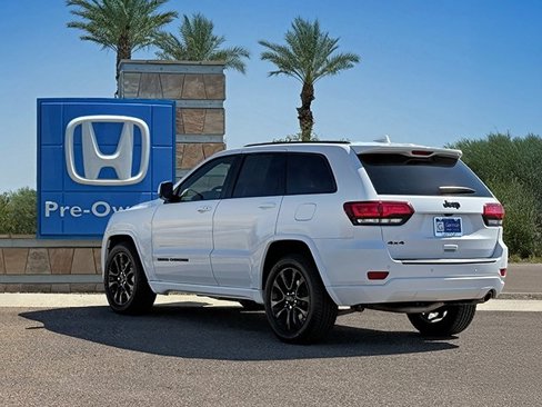 Used 2020 Jeep Grand Cherokee Altitude image 4