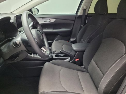Used 2023 Kia Forte LXS image 17