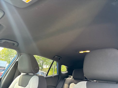 Used 2024 Chevrolet Trax RS image 21