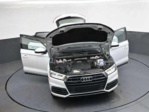 Used 2019 Audi Q5 2.0T Premium Plus w/ Premium Plus Package image 29