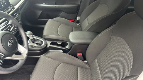 Used 2020 Kia Forte LXS image 27