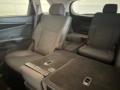 Used 2020 Kia Sorento AWD V6 image 22