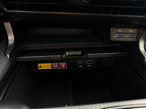Used 2023 Lexus RX 500h F Sport image 49