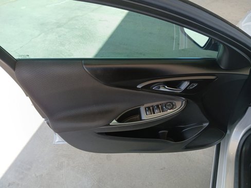 Used 2020 Chevrolet Malibu LT image 22