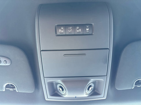 Used 2019 Dodge Grand Caravan GT image 34