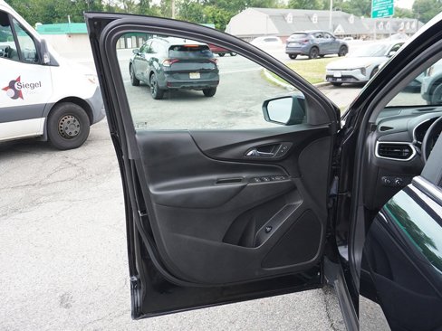 Used 2023 Chevrolet Equinox LT image 23