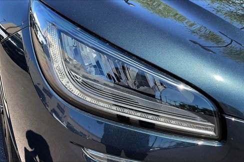 Used 2021 Lincoln Corsair Reserve w/ Equipment Group 201A image 29