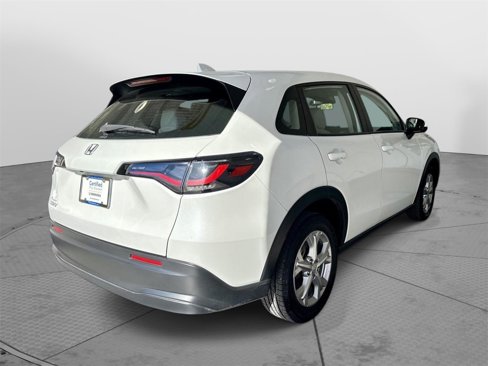 Certified 2023 Honda HR-V LX image 3