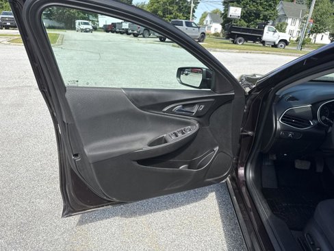 Used 2020 Chevrolet Malibu LT image 10