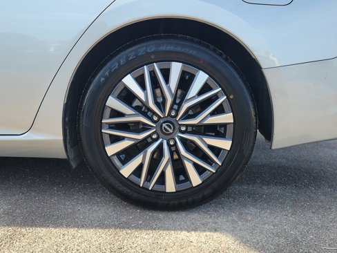 Certified 2023 Nissan Altima 2.5 SV image 7