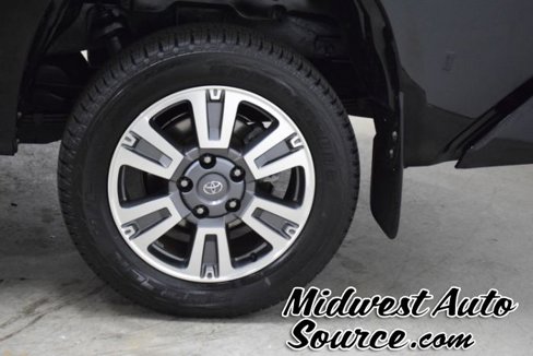 Used 2021 Toyota Tundra Platinum image 8