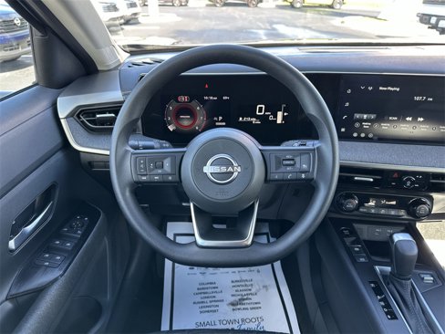 New 2026 Nissan Kicks SV image 14