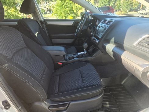 Used 2017 Subaru Outback 2.5i image 15