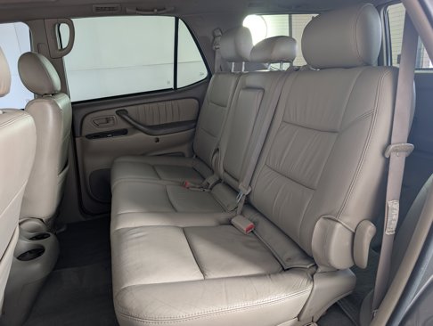 Used 2005 Toyota Sequoia Limited image 12