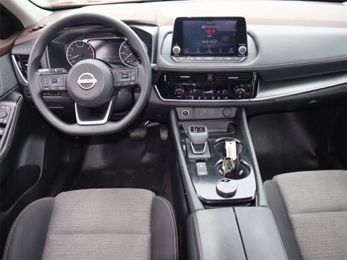 Certified 2022 Nissan Rogue SV image 16
