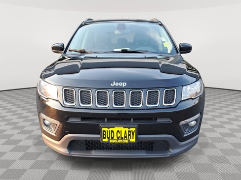 Used 2019 Jeep Compass Latitude image 3