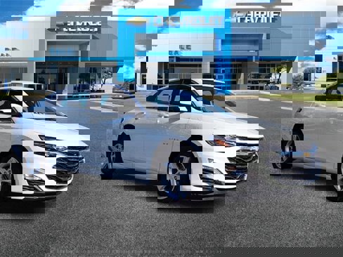 New 2025 Chevrolet Malibu LS image 1