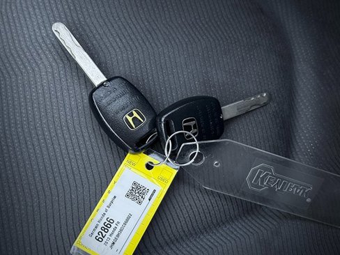 Used 2013 Honda Fit image 21