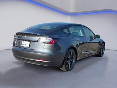 Used 2021 Tesla Model 3 Long Range image 11