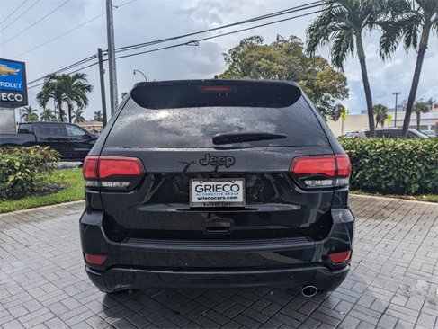 Used 2020 Jeep Grand Cherokee Altitude image 10