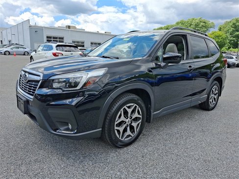 Used 2021 Subaru Forester Premium image 3
