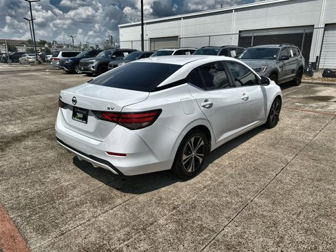 Used 2022 Nissan Sentra SV image 11