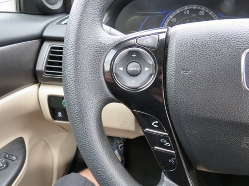 Used 2015 Honda Accord Hybrid Sedan image 21