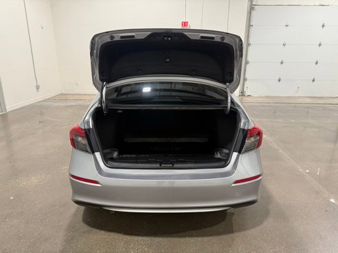 Used 2022 Honda Civic LX image 9