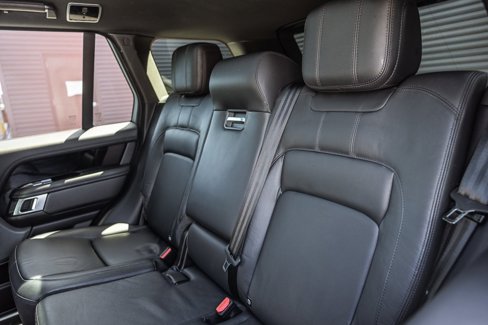 Used 2019 Land Rover Range Rover image 21