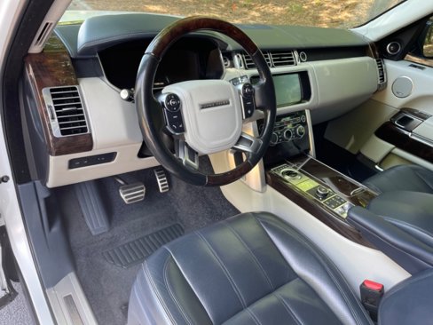 Used 2017 Land Rover Range Rover Long Wheelbase Autobiography image 23