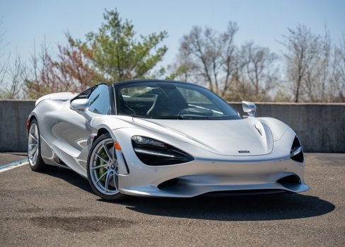 New 2025 McLaren 750S Spider image 9