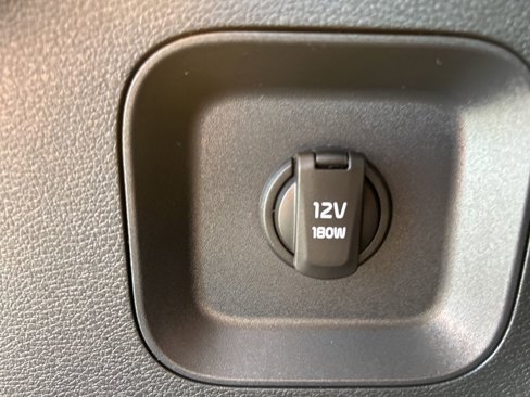 Used 2023 Kia Sportage EX image 32