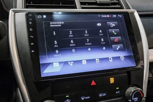Used 2017 Toyota Camry SE image 36